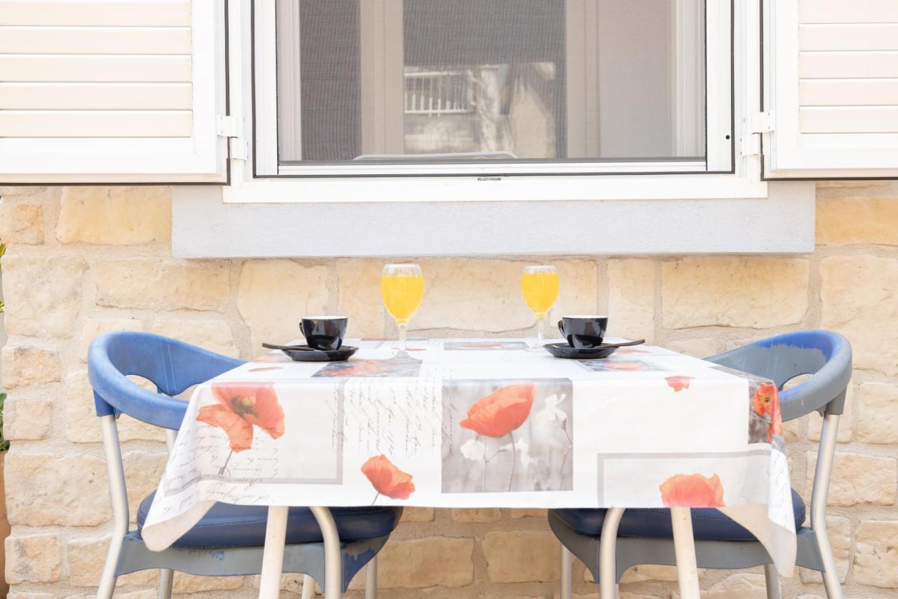 Apartman Ivan Makarska Bagian luar foto