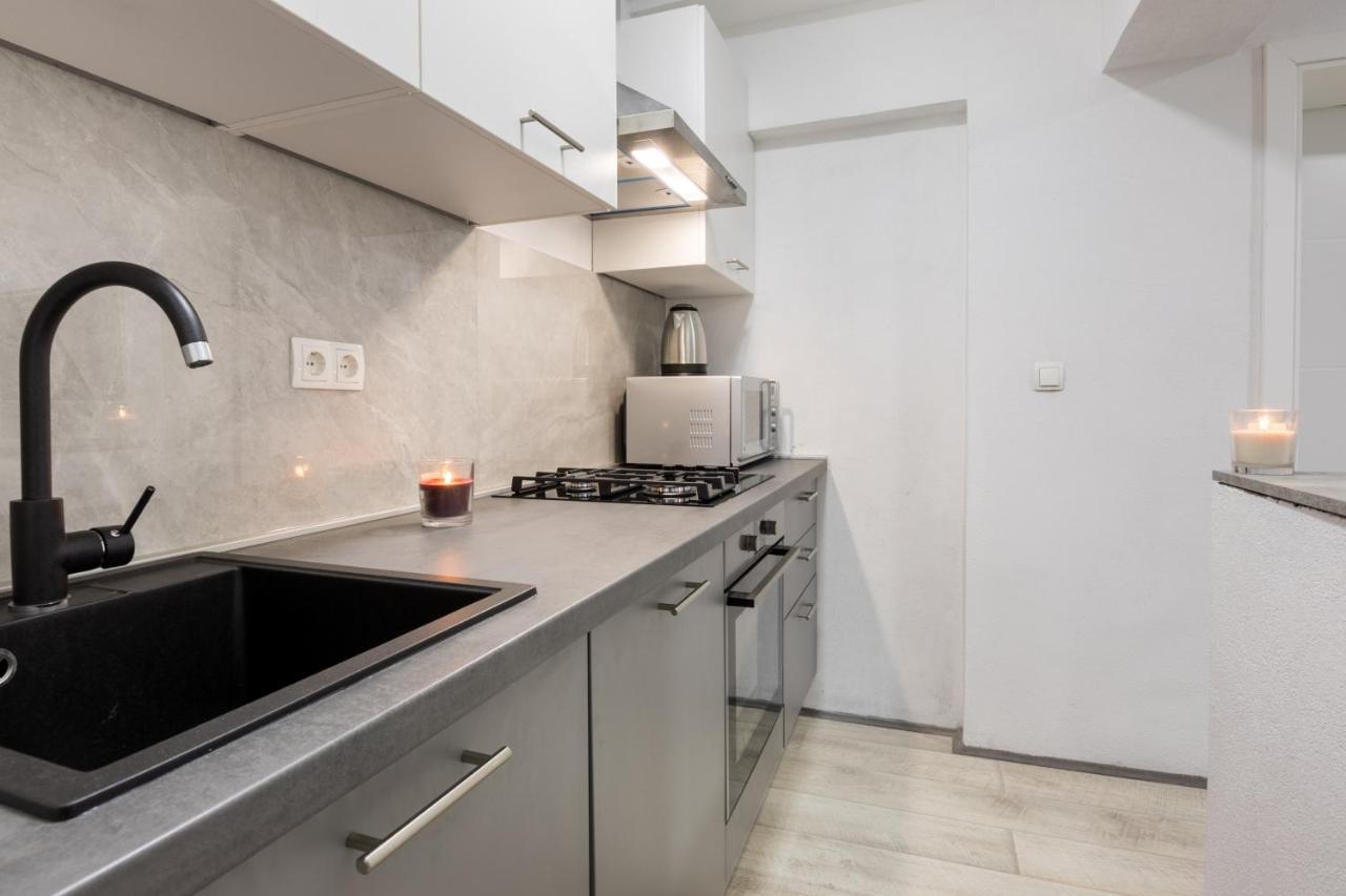 Apartman Ivan Makarska Bagian luar foto