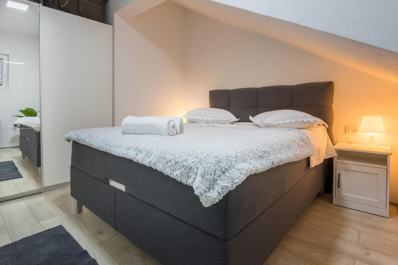 Apartman Ivan Makarska Bagian luar foto